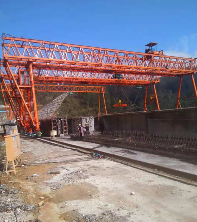 架橋機(jī)租賃費(fèi)一個(gè)月多少錢？