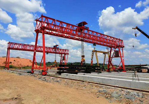 軌道式龍門(mén)吊車(chē)輪常見(jiàn)的問(wèn)題分析